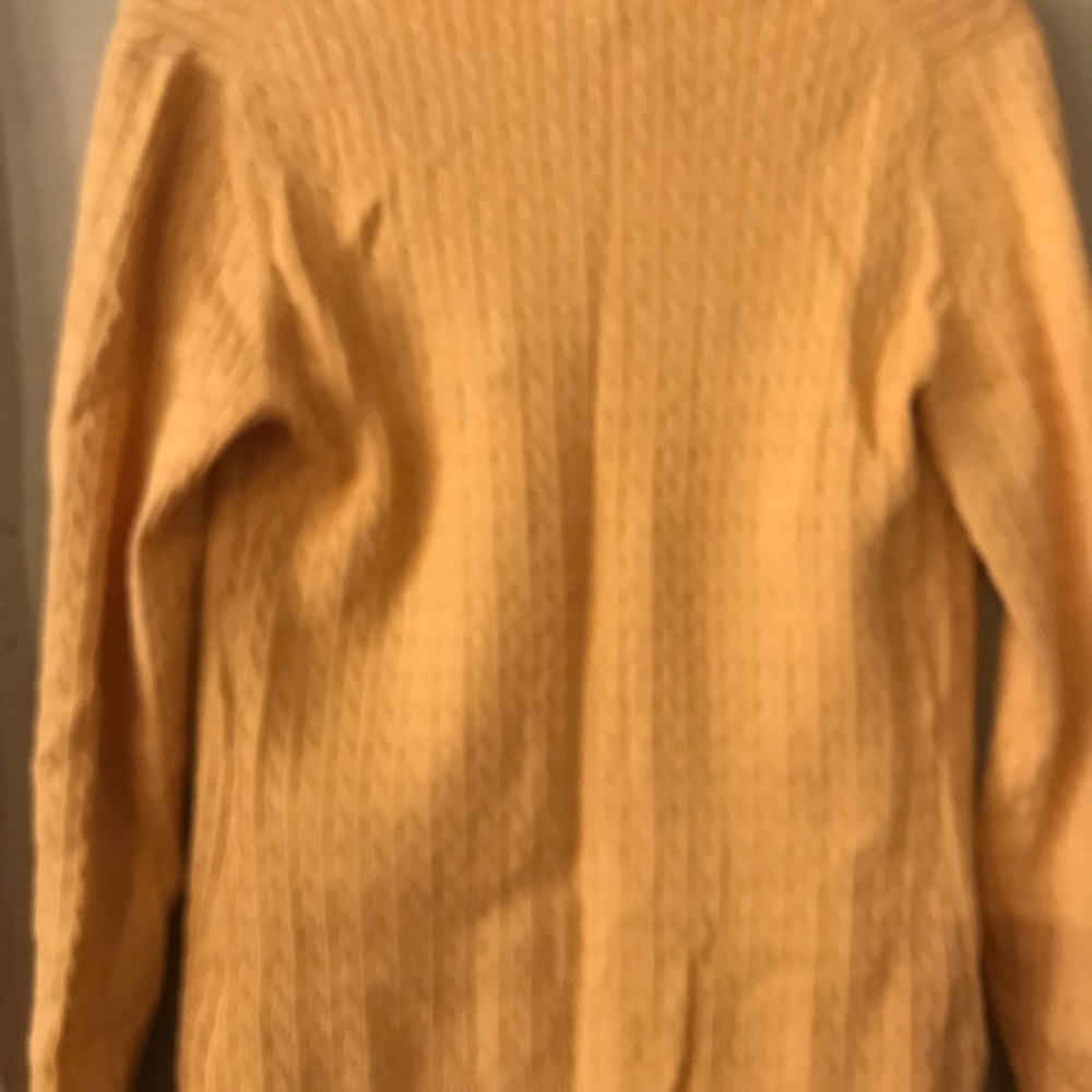 Sweater - Picture 5 of 5
